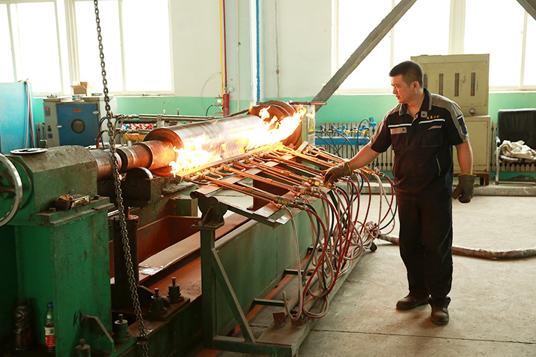 Flame spray welding machine tool