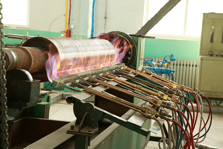 Flame spray welding machine tool