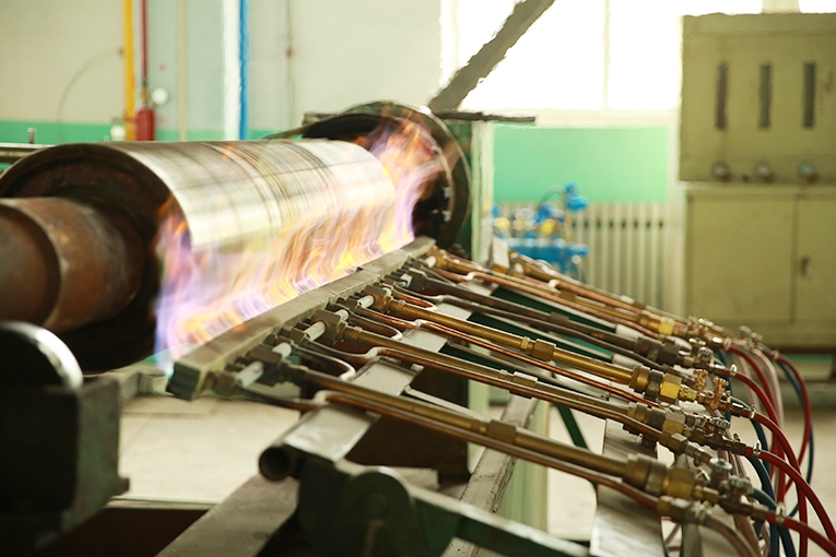 Flame spray welding machine tool